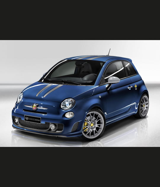 Abarth 695&nbsp;Tributo Ferrari