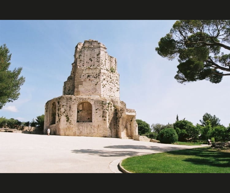 La Tour Magne