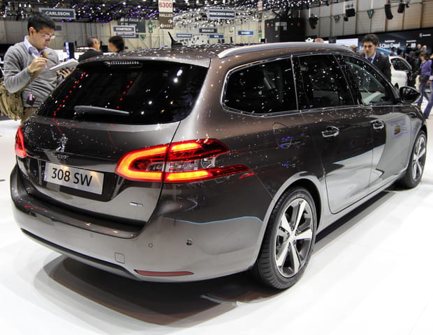 Peugeot 308 SW arrière