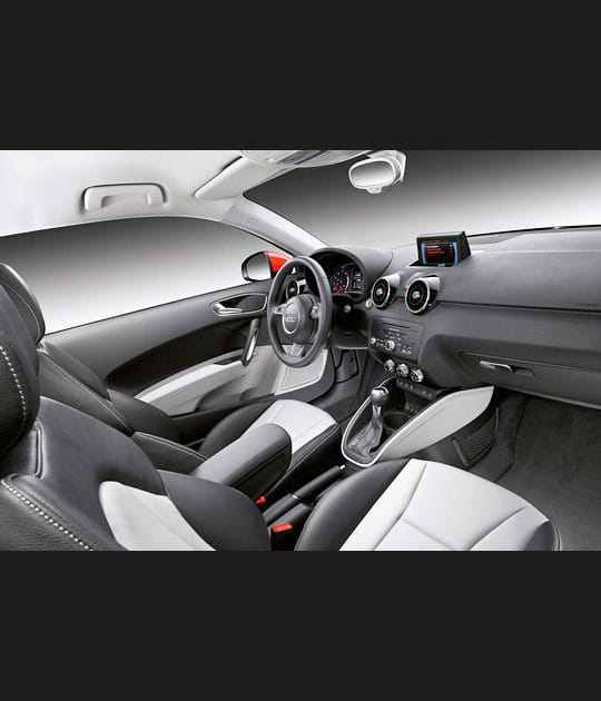 Int&eacute;rieur sign&eacute; Audi