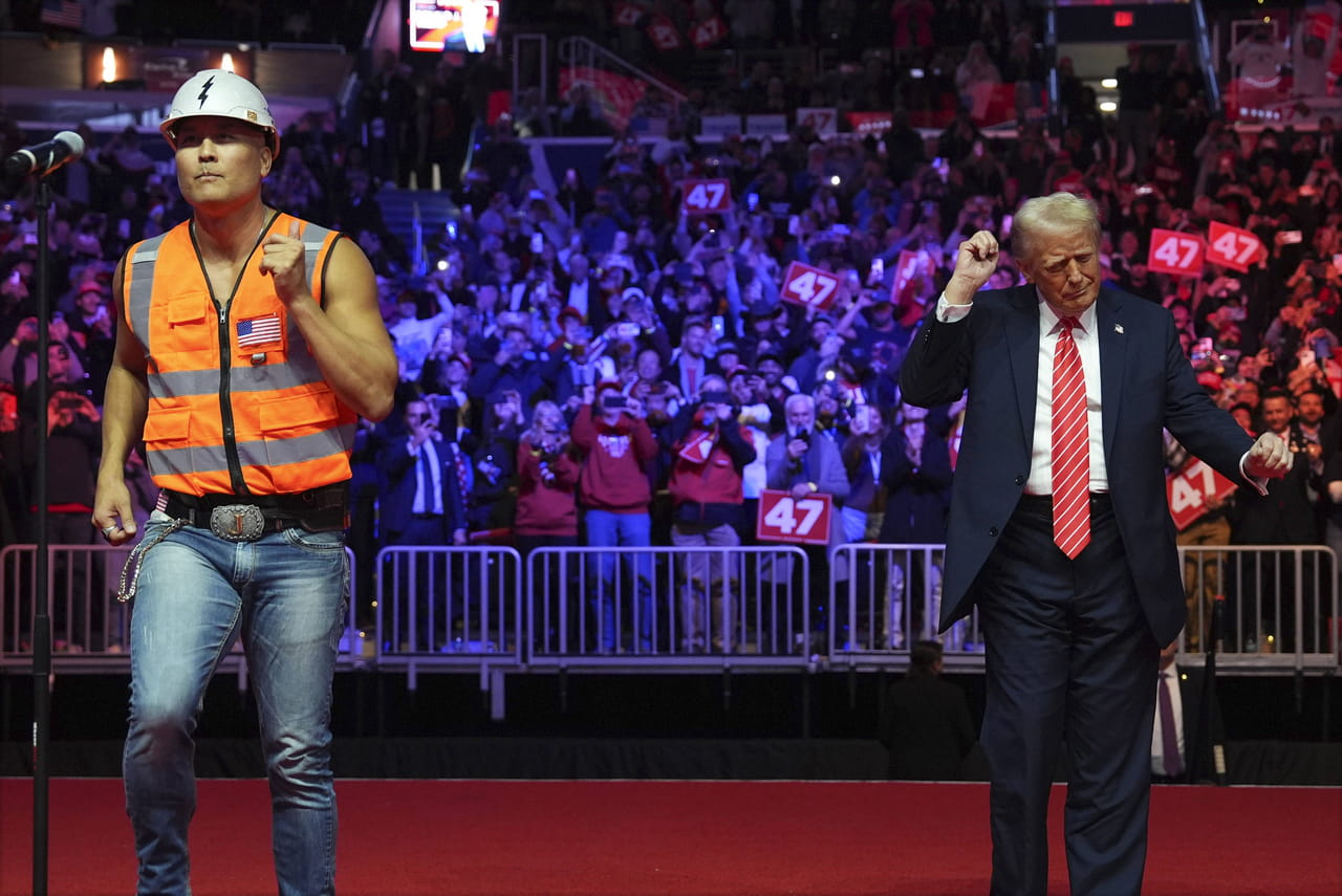 Trump, Village People, Shaquille O'Neal... Un parterre de stars hallucinant pour le tirage de la Coupe du monde