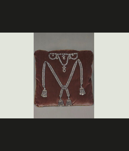 Le collier de la reine