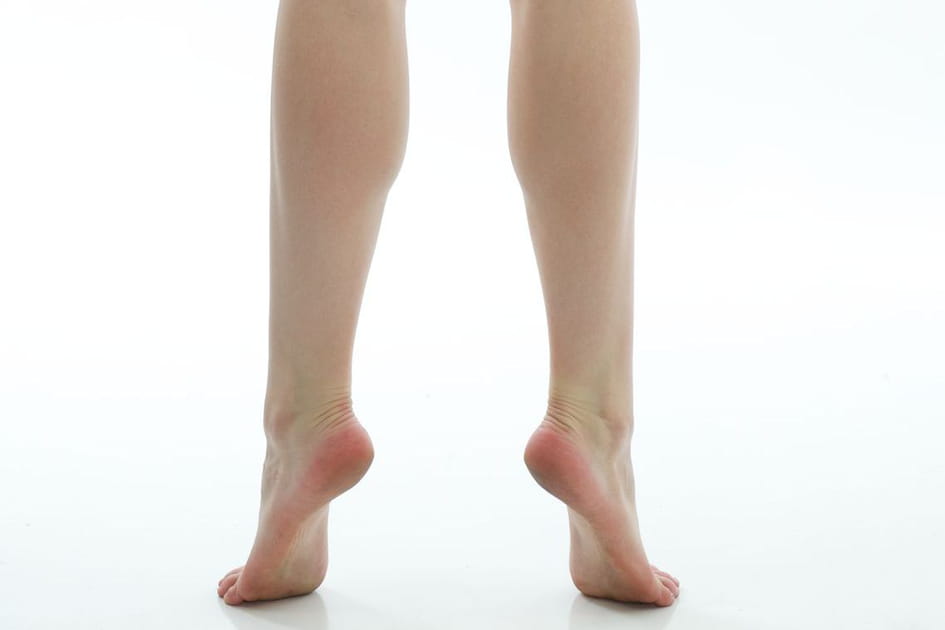 Placez vous sur la pointe des pieds