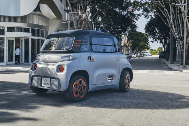 Beaucoup de surface vitrée sur la Citroën Ami