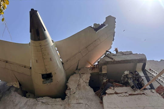 Crash d'avion en Inde&nbsp;: une cause avanc&eacute;e... Plus de victimes que de passagers