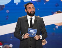 Touche pas à mon poste