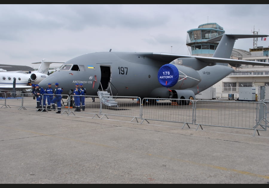 Antonov AN-178 : le bir&eacute;acteur ukrainien fait sa&nbsp;premi&egrave;re sortie
