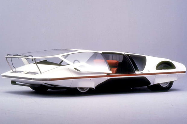Retour vers le passé : les voitures anciennes du futur
