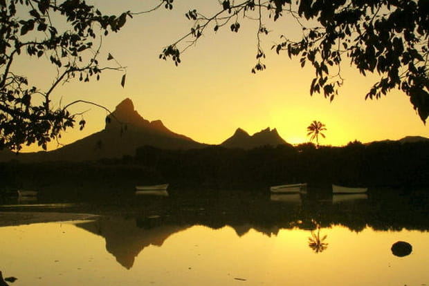 Lever de soleil à Tamarin