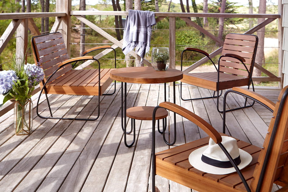 Un salon de jardin en teck