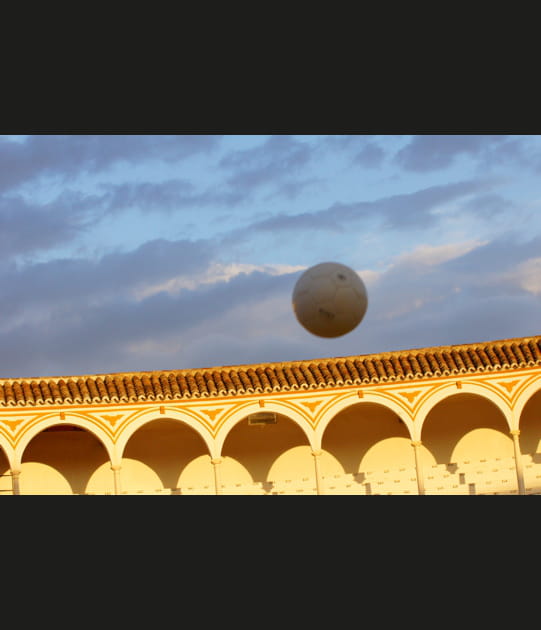 Twilight football : 7&nbsp;matchs autour du monde
