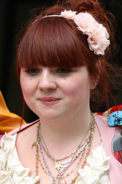 Luce, gagnante de la saison 8, devenue com&eacute;dienne