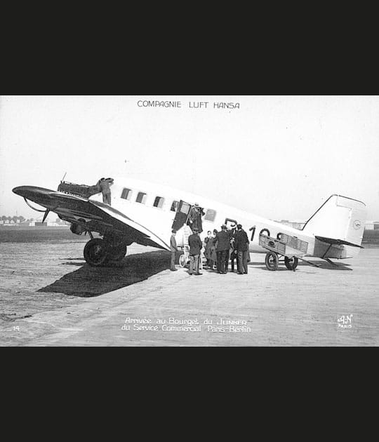 Arriv&eacute;e du Junker de la compagnie Lufthansa