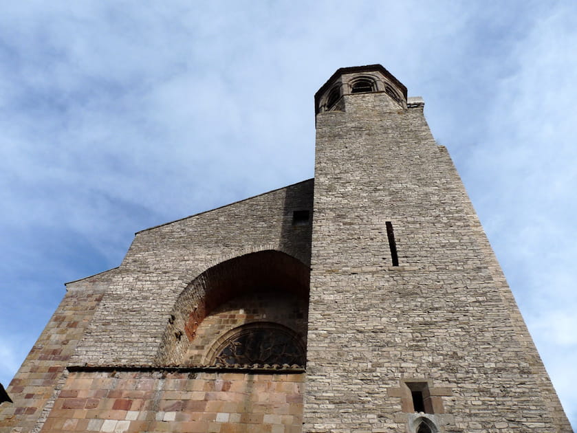 L'&eacute;glise Saint-Michel de Cordes-sur-Ciel