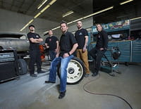 Full Metal Plaquettes : Lumières, caméras, Auto-Rama