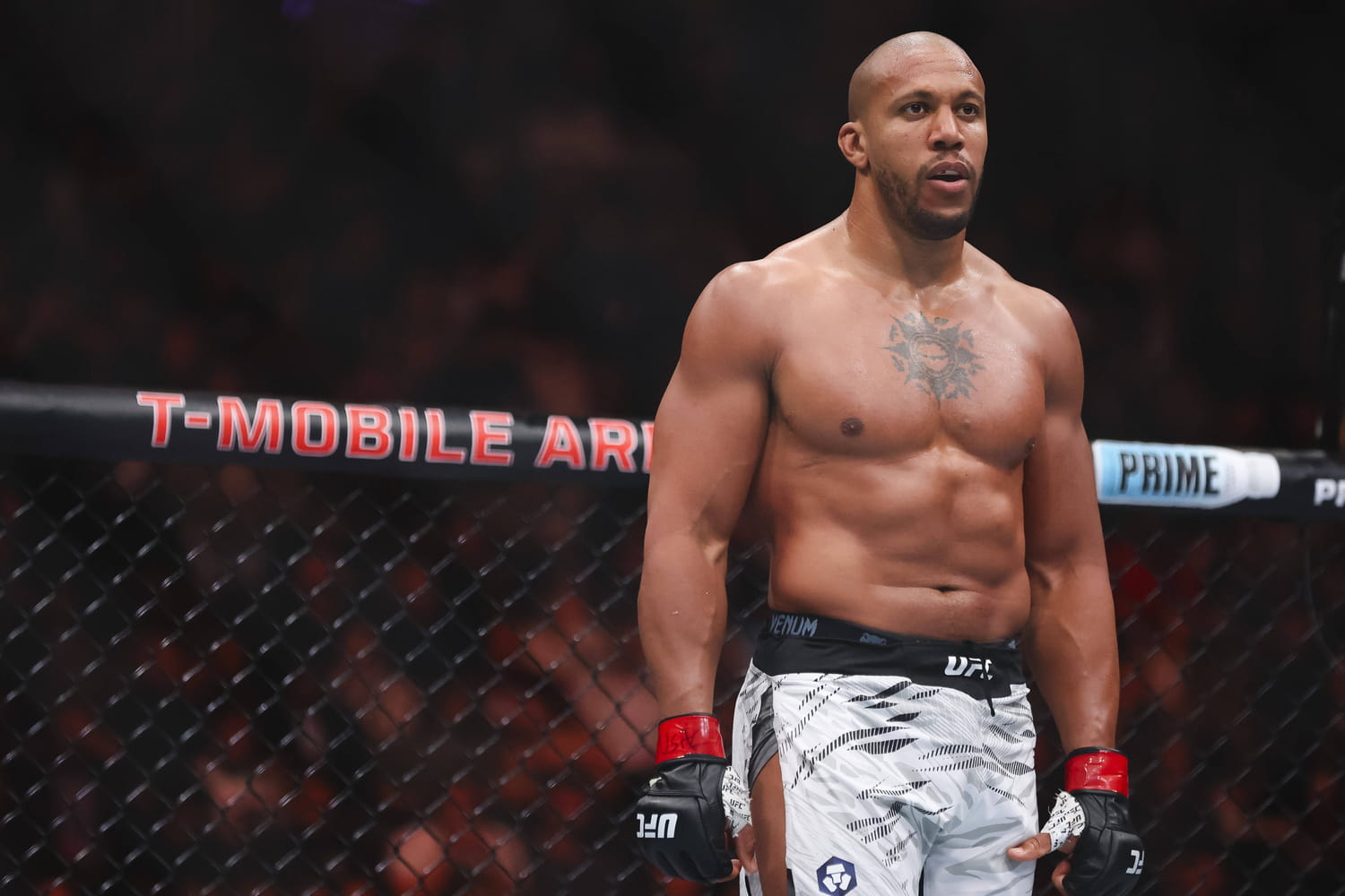 Gane - Aspinall : heure, chaîne TV du combat MMA de l'UFC 321