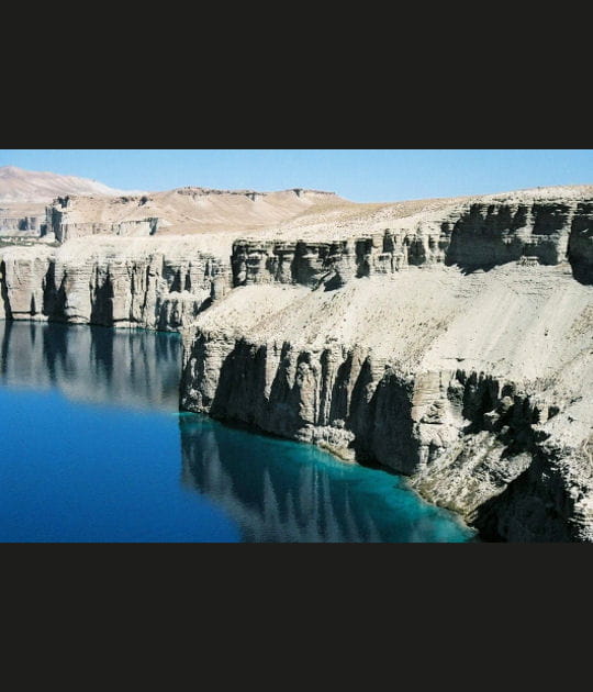 Le lac principal d'Hazaradjat, Afghanistan