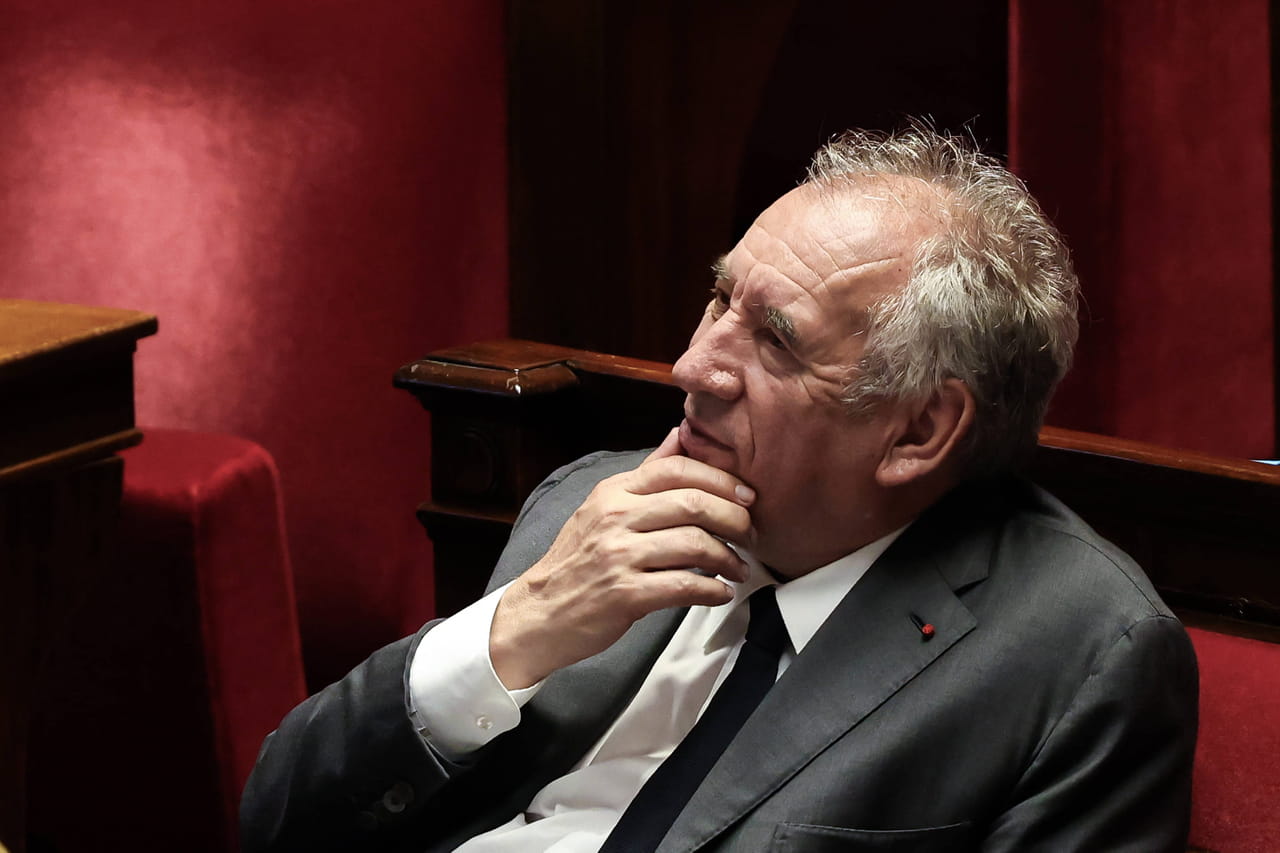 Motion de censure : Bayrou renversé même sans hausse d'impôt ? Le RN est intraitable
