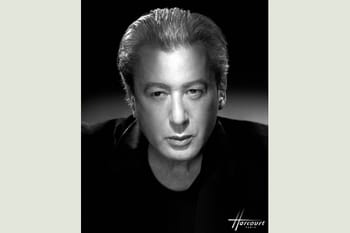 Les plus beaux portraits d'hommes célèbres du Studio Harcourt Paris