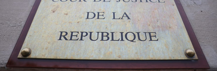 Gestion du Covid-19: non-lieu pour trois ex-membres du gouvernement, dont Edouard Philippe