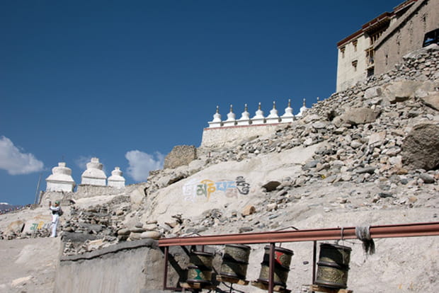 Le monastère de Shey