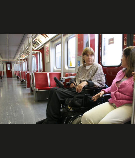 Toronto, les rames accessibles aux handicap&eacute;s