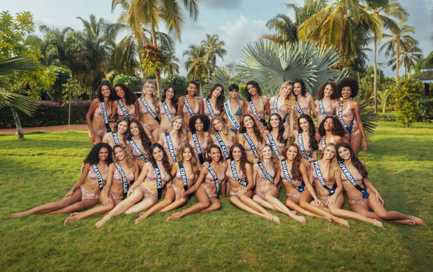 Les photos des miss en maillots de bain en dévoilaient beaucoup plus cette année