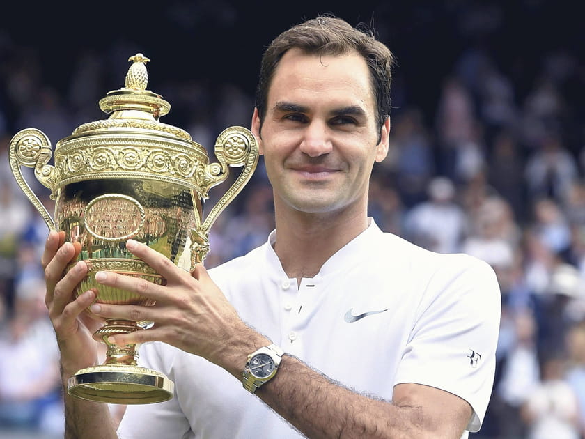 30&nbsp;photos qui montrent que Roger Federer &eacute;tait un immense champion&nbsp;: Avec le pr&eacute;cieux troph&eacute;e