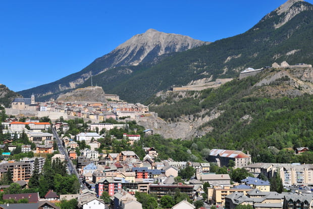 La Via Domitia : la route antique qui traverse le Midi