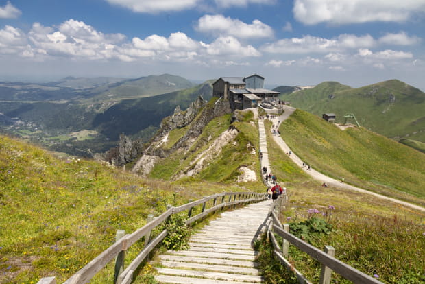 L'Auvergne, une terre d'histoire à la nature préservée