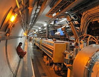 Superstructures SOS : Le circuit des atomes