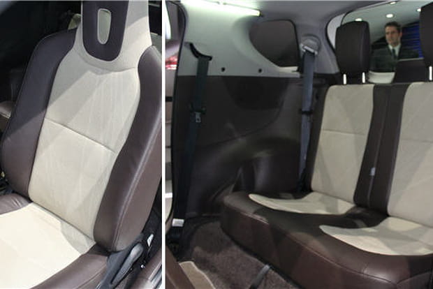 Quatre places dans une micro-citadine