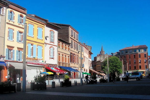 La place Arnaud Bernard