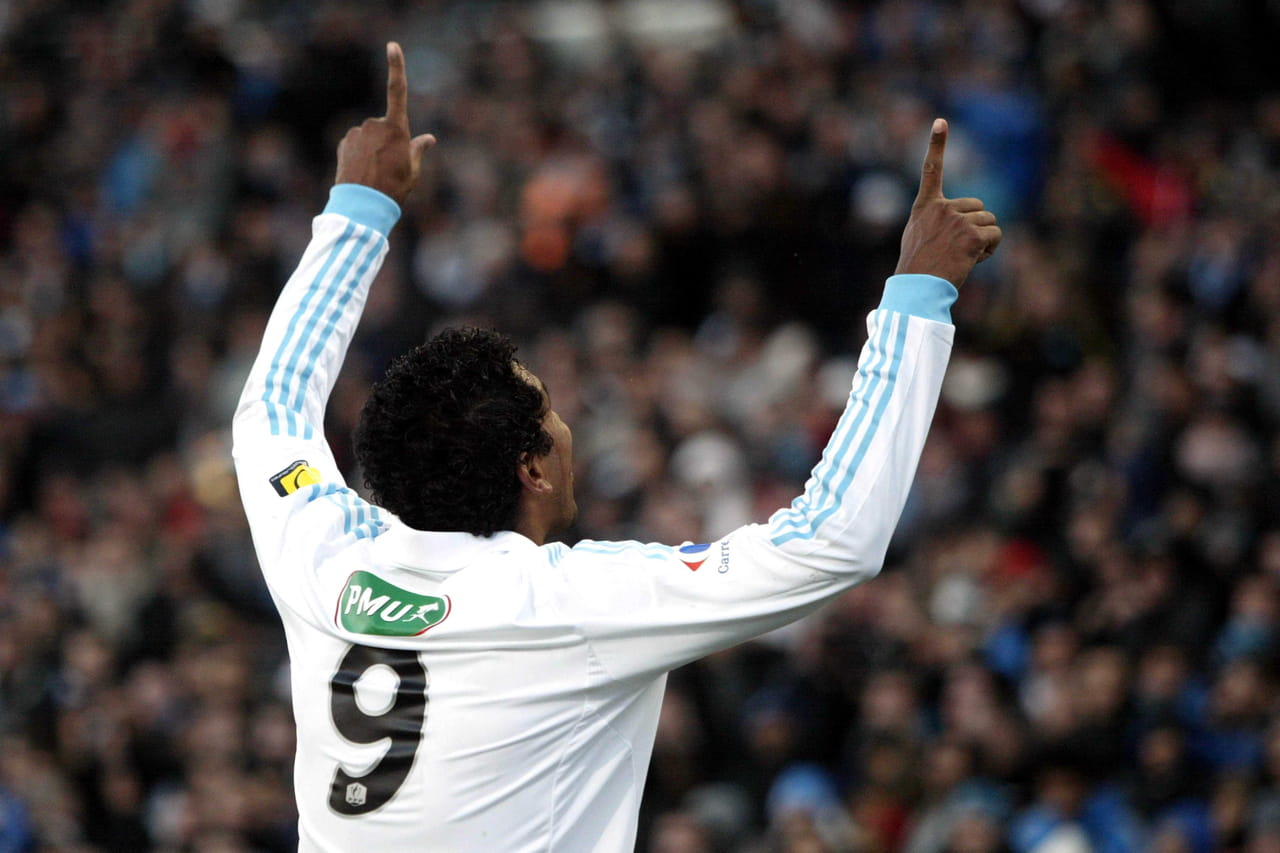 Il avait disparu des radars : cette ancienne star de l'OM fait ses débuts comme entraîneur