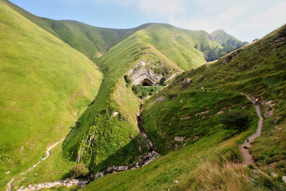 La grotte d'Harpea, v&eacute;ritable curiosit&eacute; g&eacute;ologique du Pays basque