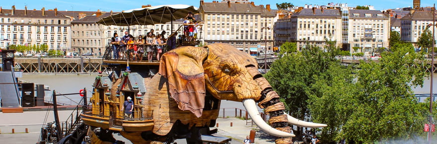 Machines g&eacute;antes et parcours secrets, cette ville se transforme en v&eacute;ritable mus&eacute;e &agrave; ciel ouvert