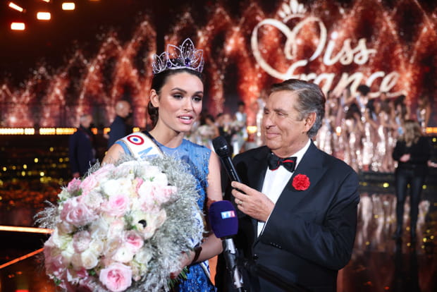 Ses premiers mots réservés à Jean-Pierre Foucault