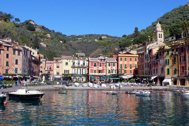Portofino et les dauphins en Italie