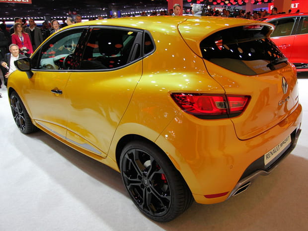 Renault Clio 4 R.S. Arrière