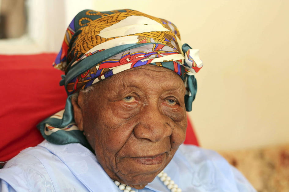 Doyenne de l'humanit&eacute;