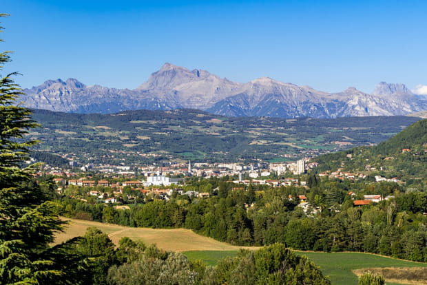 La ville de Gap dans les Hautes-Alpes, des températures douces à la Toussaint