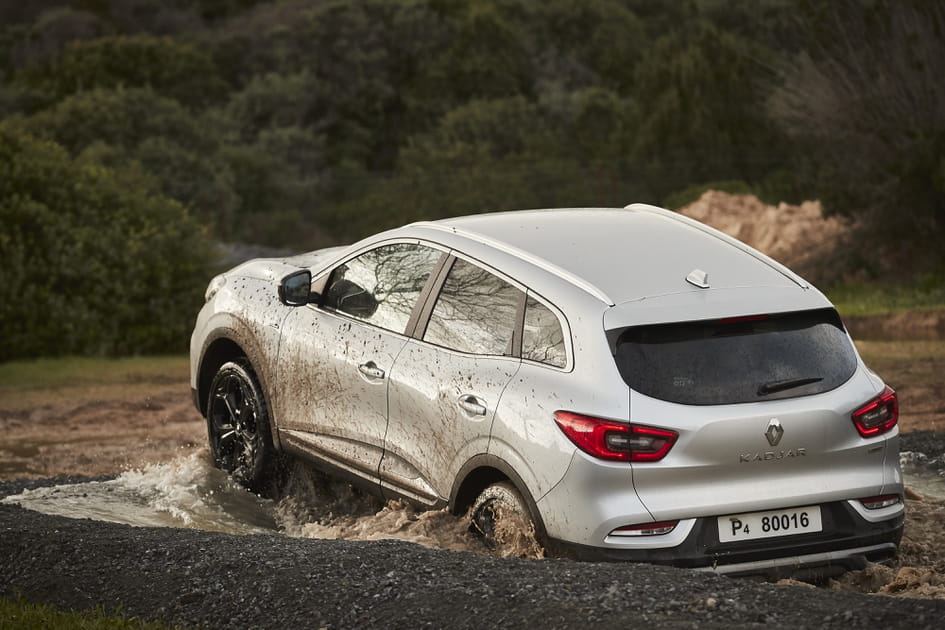 Dans l'eau, le Kadjar passe &agrave; l'aise
