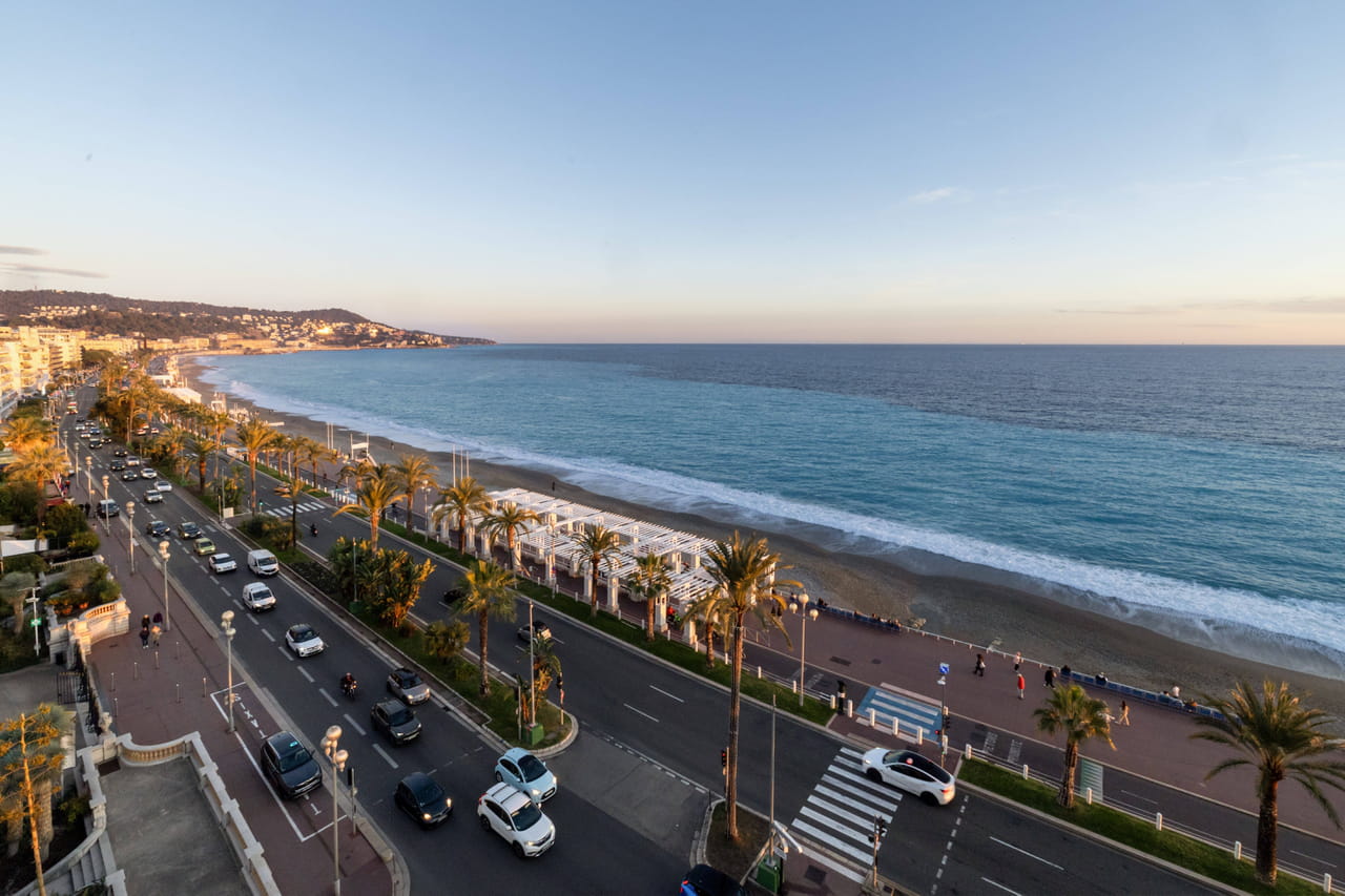 Municipales 2026 à Nice : une surprise dans le duel entre les "deux ogres" ? Un sondage "secret" révélé