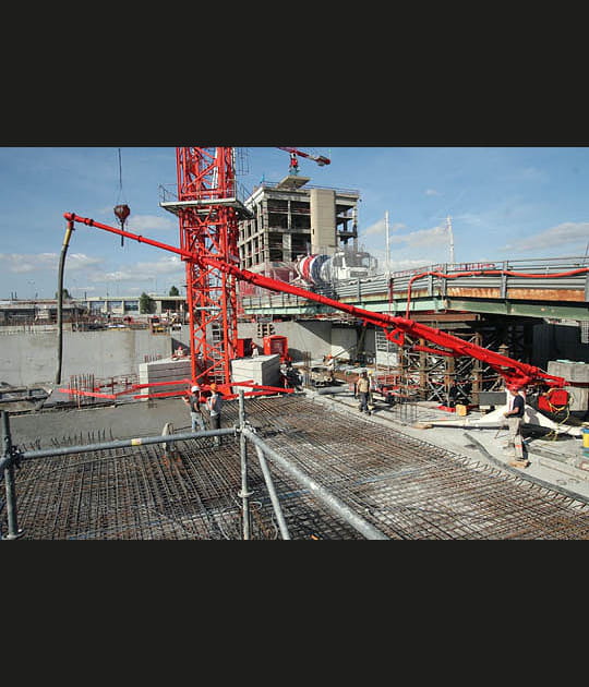 Un &eacute;tage construit tous les cinq jours