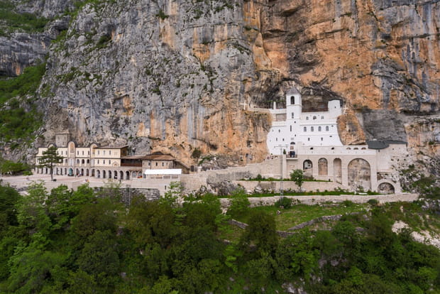 Le monastère d'Ostrog