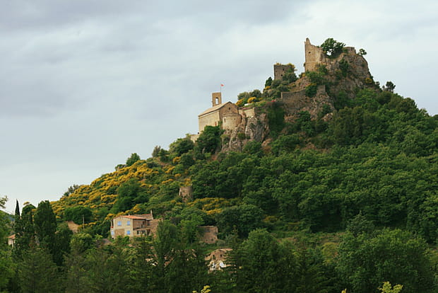 Les ruines du château d'Entrechaux