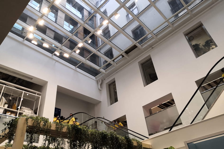 Un magasin lumineux