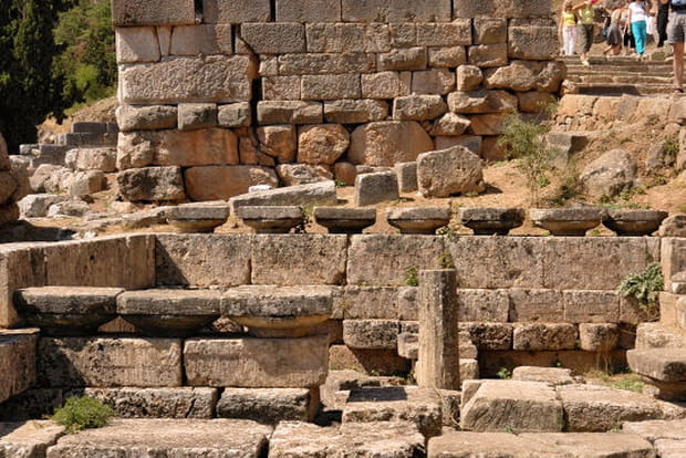 Les fondations du trésor de Sycione