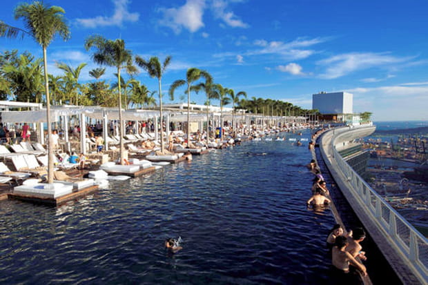 Marina Bay Sand : un hôtel dans le ciel