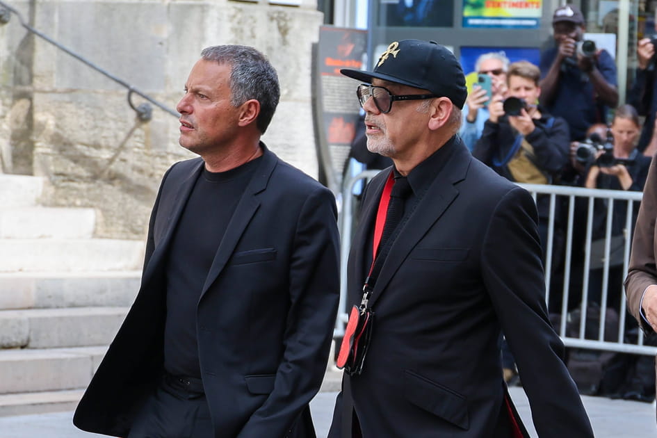 Marc-Olivier Fogiel et Christian Louboutin aux obs&egrave;ques de Thierry Ardisson